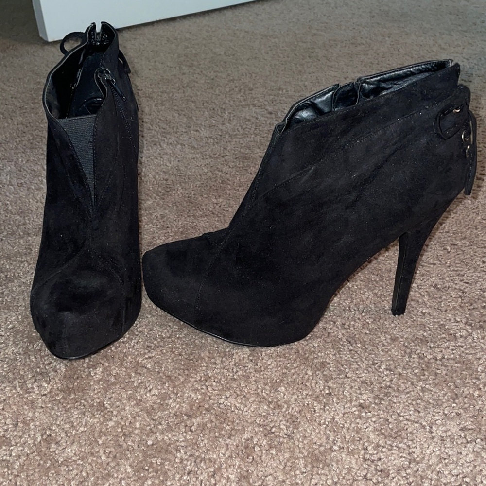 Black velvet bootie heels with ties in back